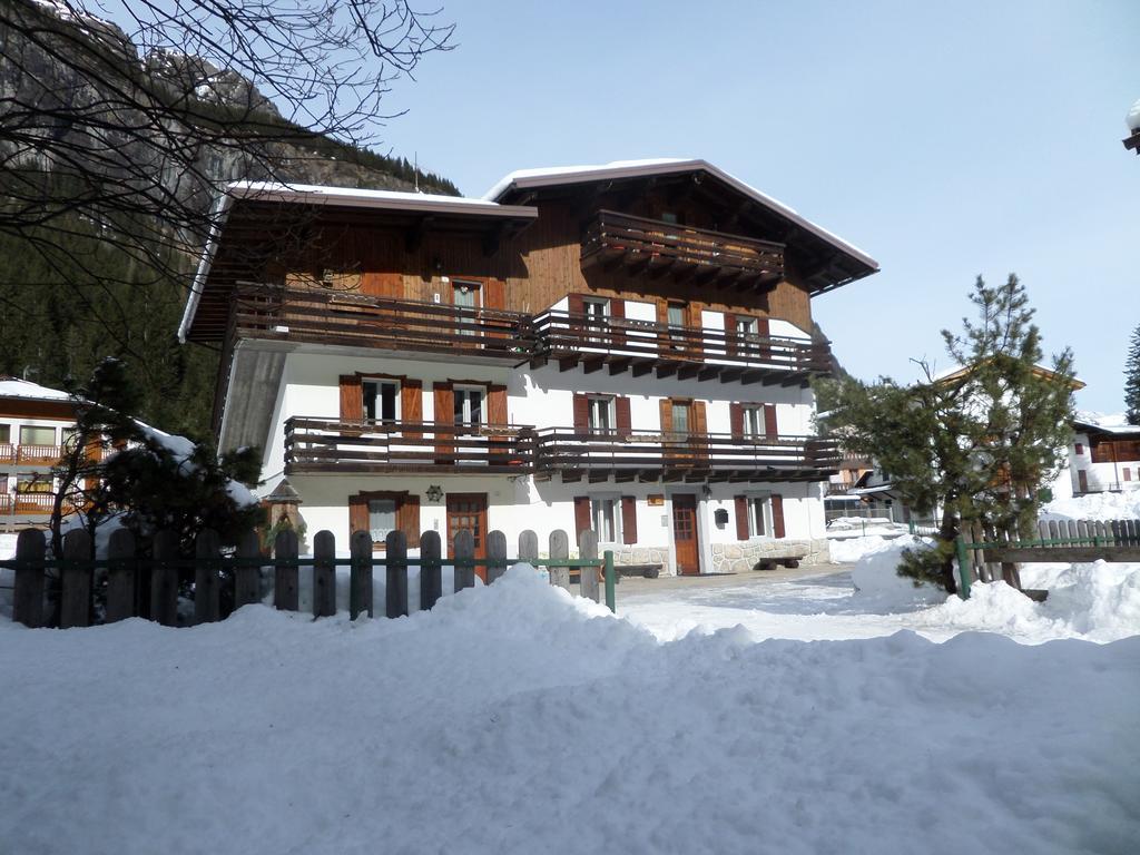 Residence Marmolada Rocca Pietore Bagian luar foto